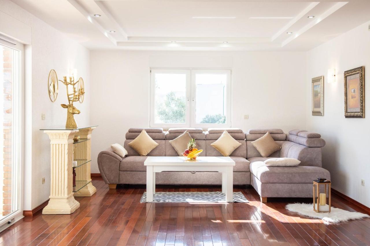 Luxury Villa Ivana Marina Eksteriør bilde