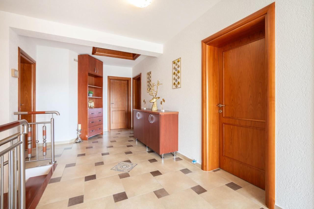 Luxury Villa Ivana Marina Eksteriør bilde
