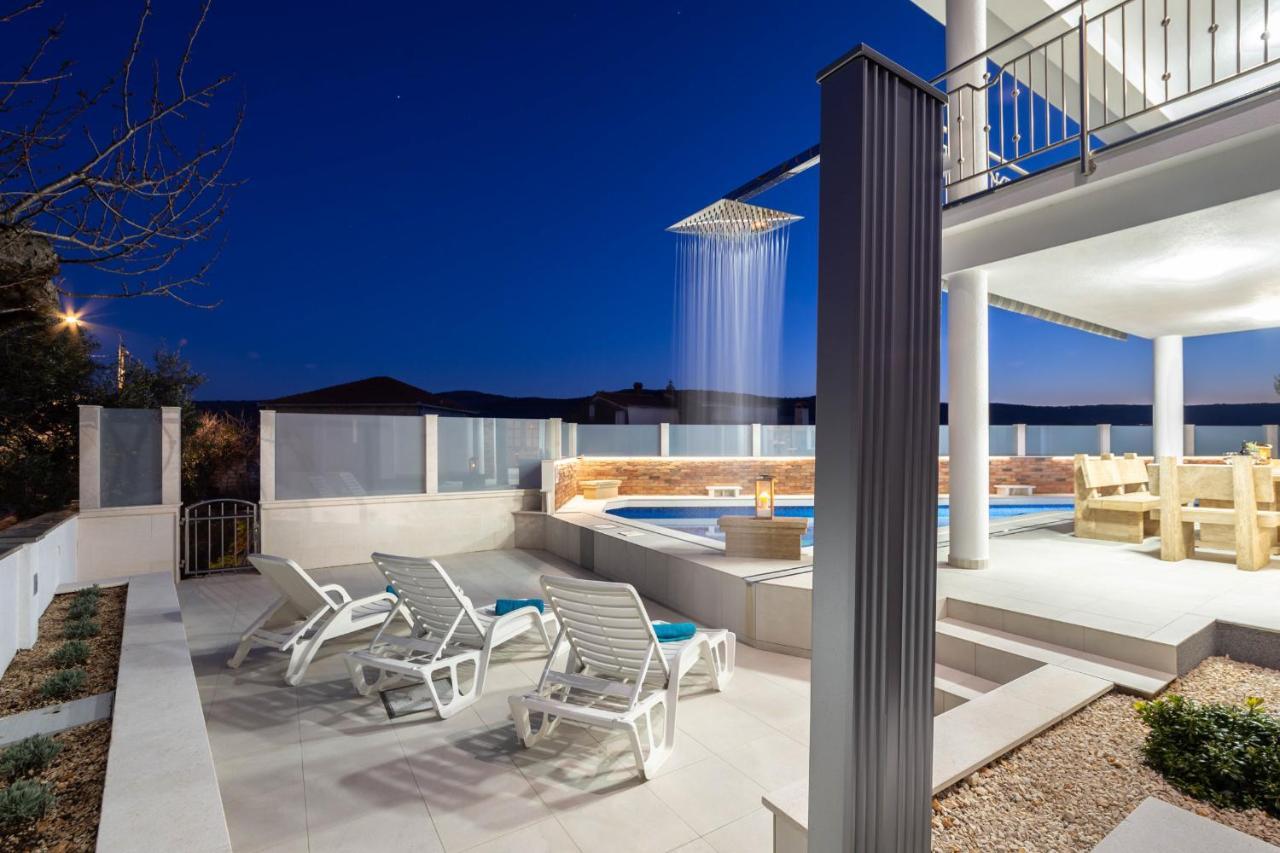 Luxury Villa Ivana Marina Eksteriør bilde